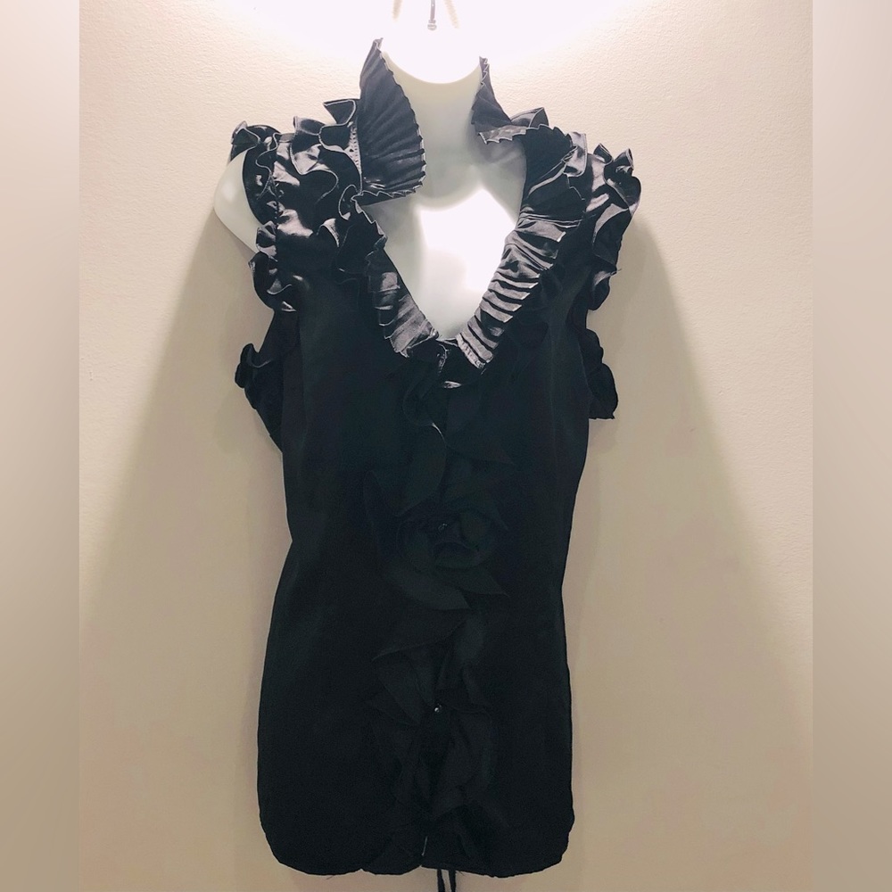 Black Ruffle Top - Picture 2 of 4